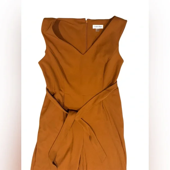 Calvin Klein Wide Crop Leg Jumpsuit V Neck Tie Belt SZ 12 Burnt Orange - Picture 2 of 10